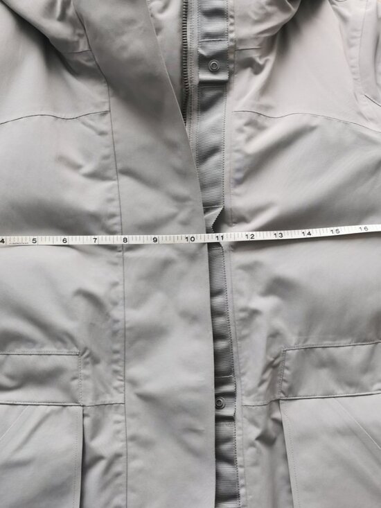 Lululemon Winter Warrior Long Parka   (Rhino Grey) - Picture 9 of 13
